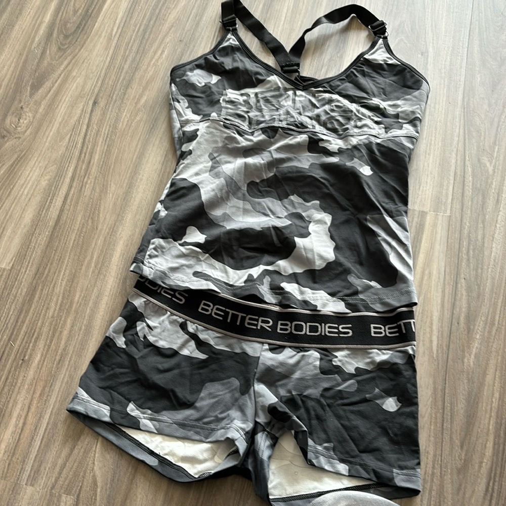 Better bodies gym set